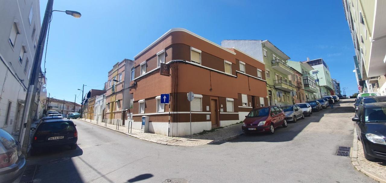 Afonso Galo Guest Apartments II Αλμάδα Εξωτερικό φωτογραφία
